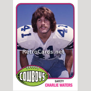 1976T Charlie Waters Dallas Cowboys