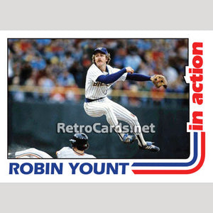 1982T Robin Yount Action Milwaukee Brewers
